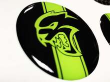 Hellcat Lime Tankdeckel-Einsatz-Emblem, gewölbter Aufkleber für Challenger Dodge
 2