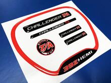 Set CHALLENGER T/A 392 Lenkrad-Zierring-Emblem gewölbter Aufkleber
 3