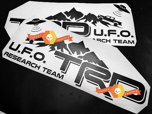 TRD-Stil UFO Research Team Seiten Vinyl-Aufkleber Paar für Toyota Tacoma