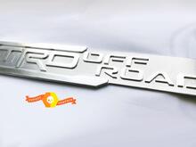 Ein TRD 4x4 Off Road Sport Pro Bro Metall-Aluminium-Abzeichen, Bettseiten-Emblem, Aluminium
 2