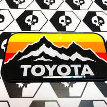 Toyota Mountains Retro Vintage Abzeichen Emblem Gewölbter Aufkleber Decal mit hochschlagfestem Polystyrol 3