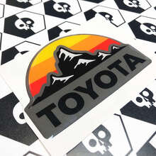 Paar Toyota Vintage Sunset Mountain gewölbte Emblem-Aufkleber_2