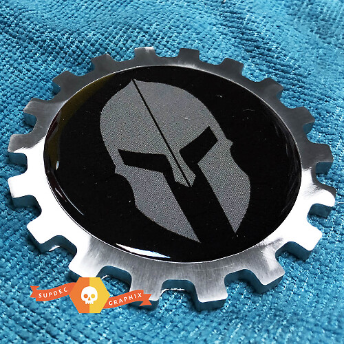 Spartan-Helm 3D Aluminium-Nachtsymbol für Jeep Wrangler JL und Gladiator JT