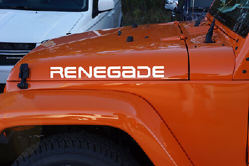 2 Renegade Jeep Wrangler Rubicon YK JK XJ Vinyl-Aufkleber