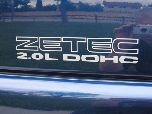 2 ZETEC 2.0L DOHC Emblem Aufkleber 1997–2002 Ford Escort ZX2 97–02